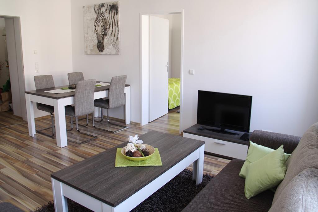 Apartment Huglgasse Відень Екстер'єр фото